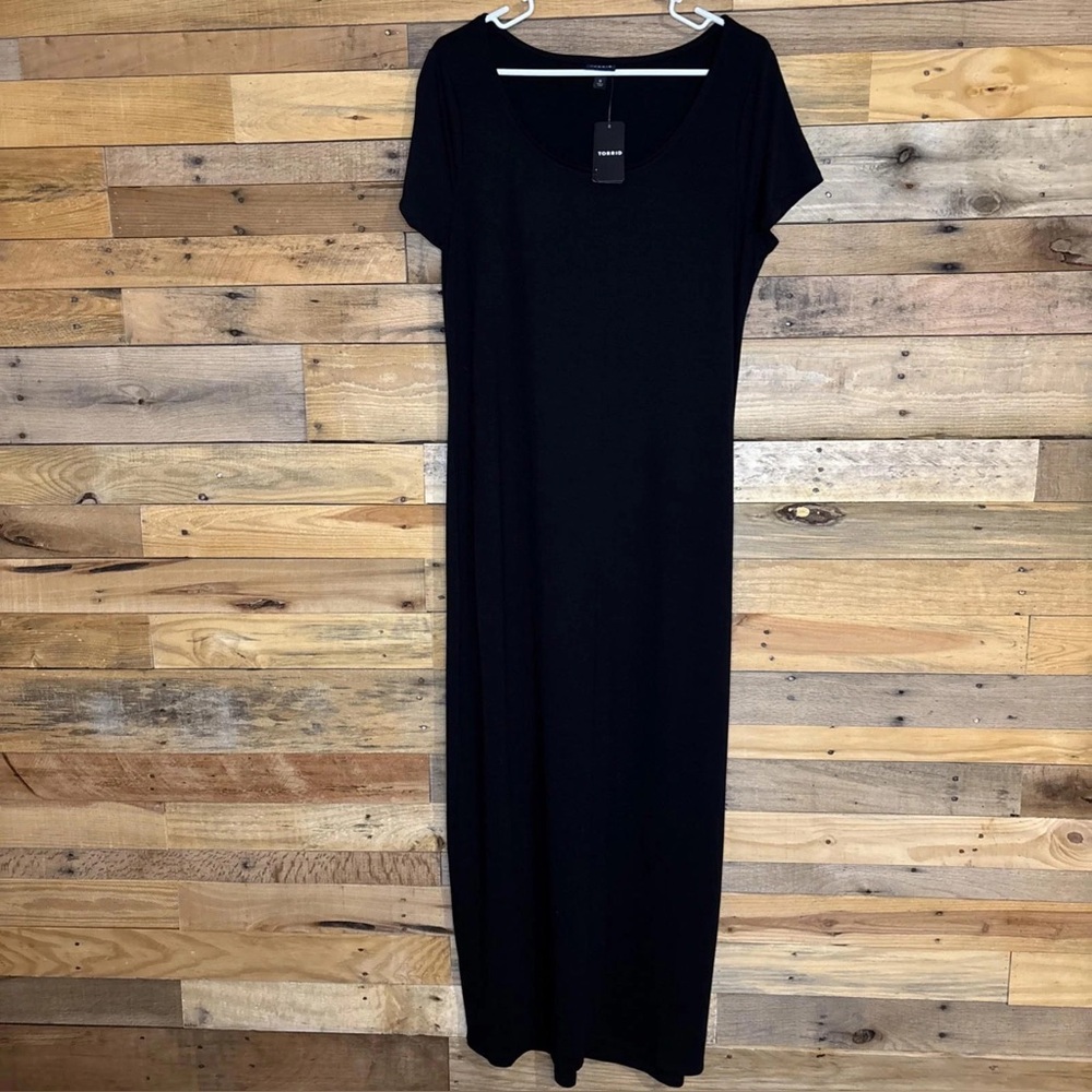 Elegant Black Maxi Dress